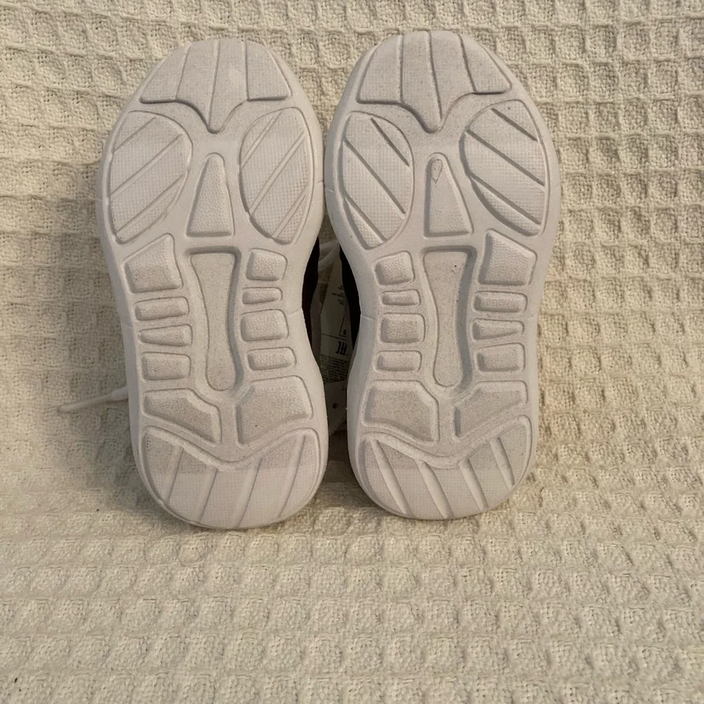 Baby Gap Boys Two Tone Lace Up Sneakers Size 6 New With Tags